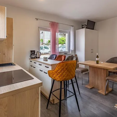 Apartment Elin